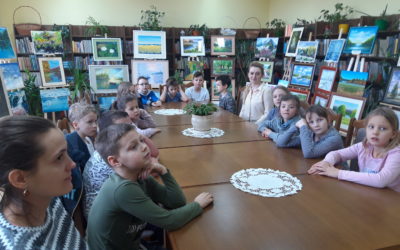 Drugoklasiści z wizytą w bibliotece