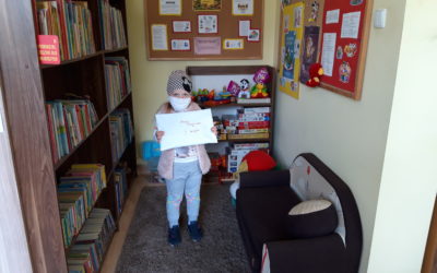 Zwycięzcy konkursu odbierają nagrody…..