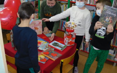 Na Walentynki zakochaj się w bibliotece :)